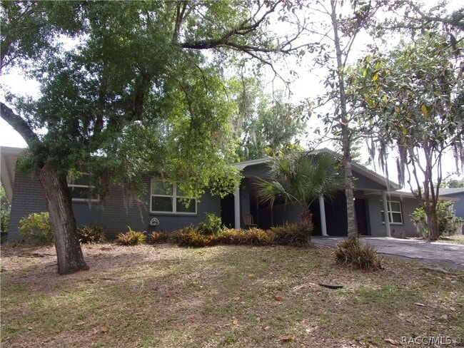 Building Photo - 701 Emery St