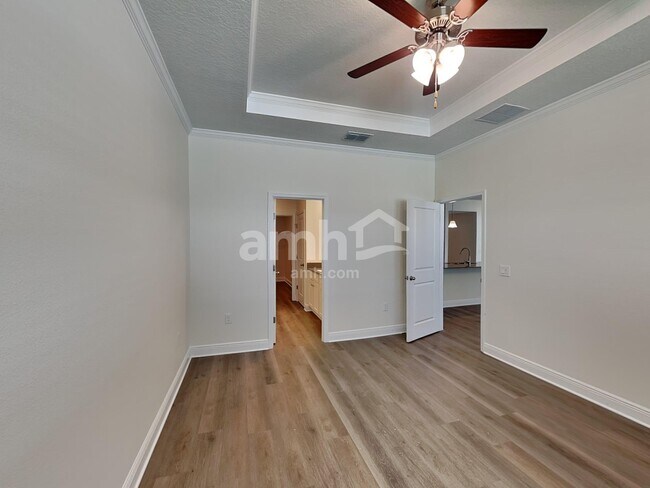 Building Photo - 1134 Heavenly Dr