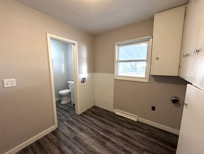 Building Photo - Charming West End Rental with Large Backyard & Garage