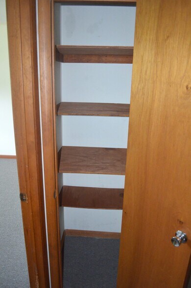 Building Photo - 6300 Ervin Rd