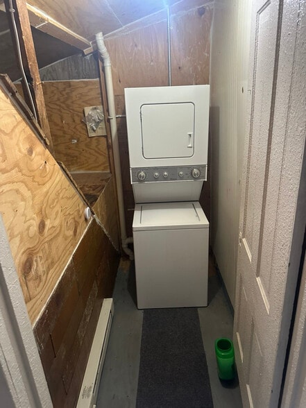 Building Photo - 1129 Barland St