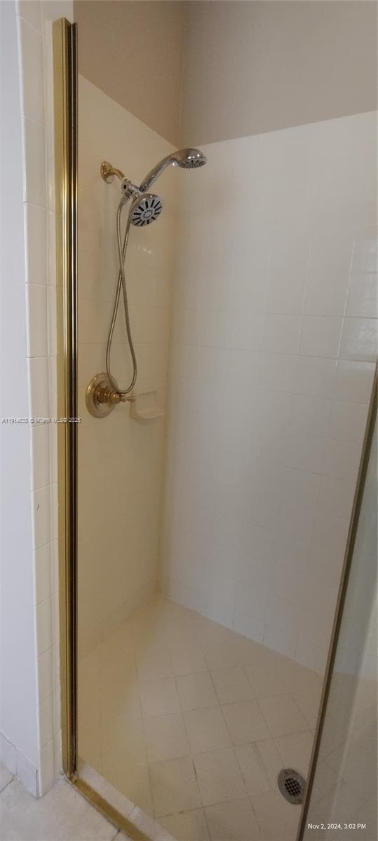 Building Photo - 8092 Driggs Hill