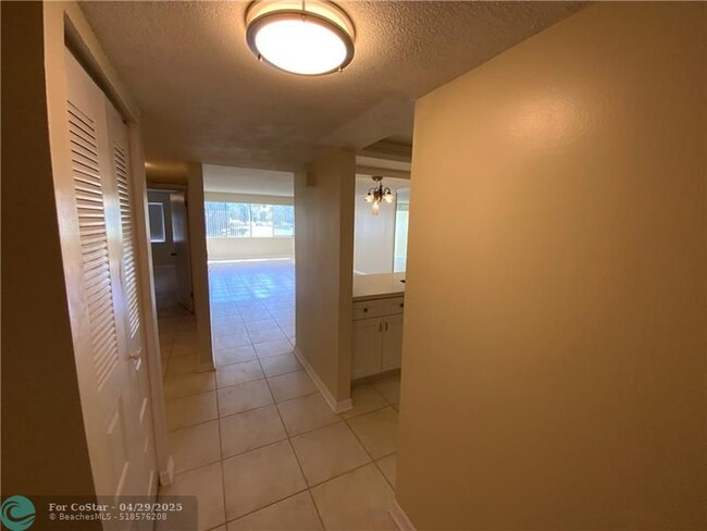 Building Photo - 8040 Hampton Blvd