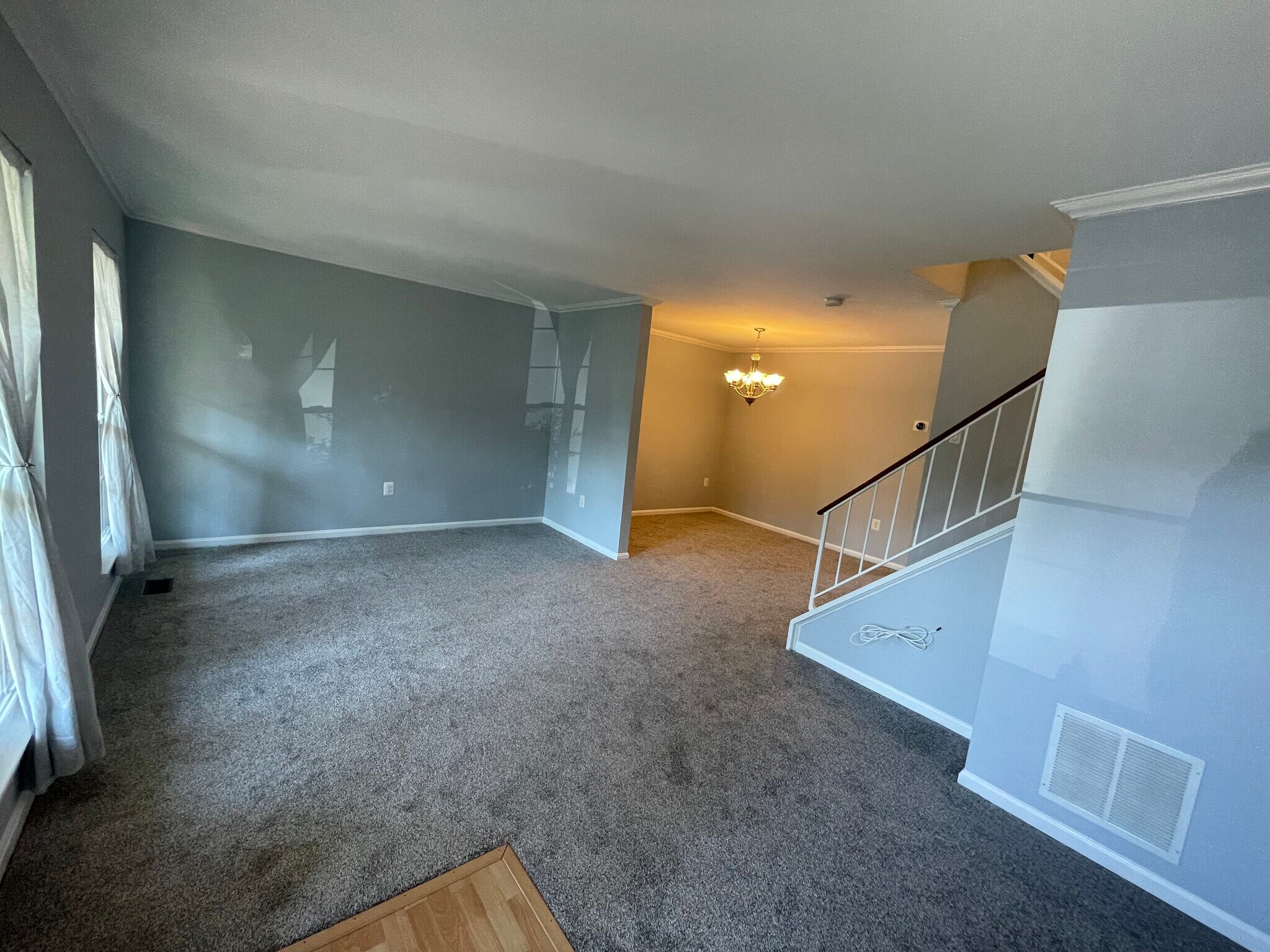 Building Photo - 6802 Cottingham Ln