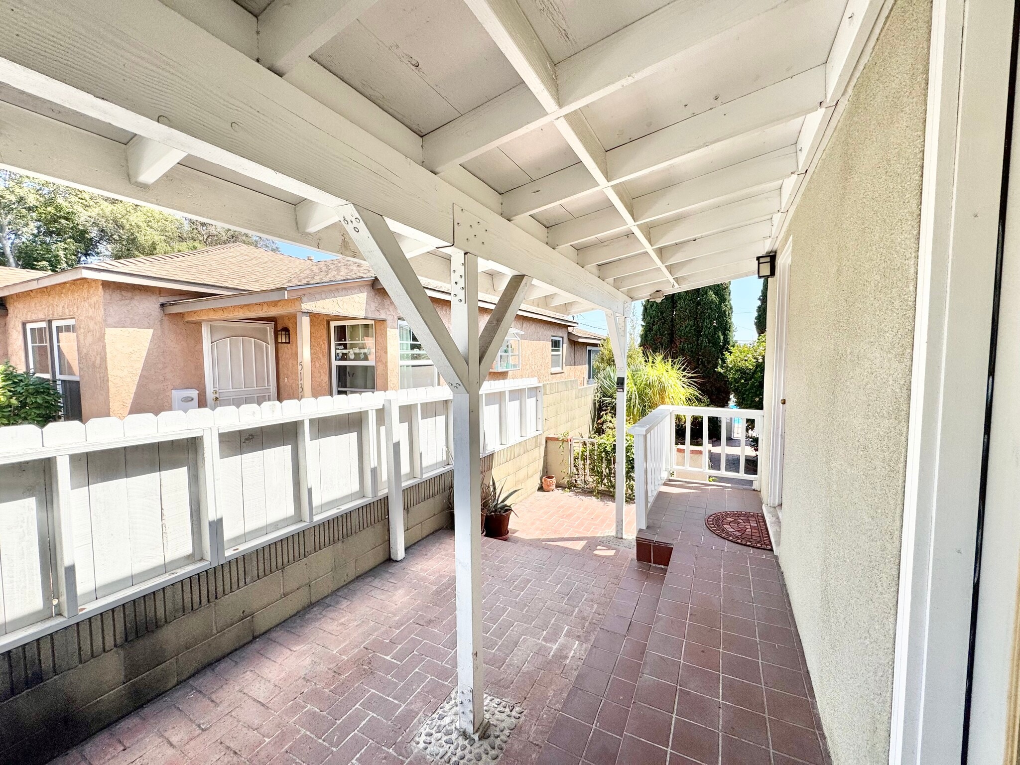 Building Photo - 5138 W 141st St