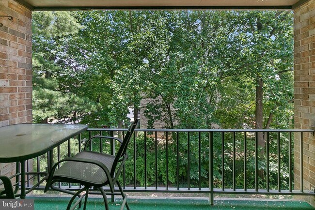 Building Photo - 3750 Bel Pre Rd