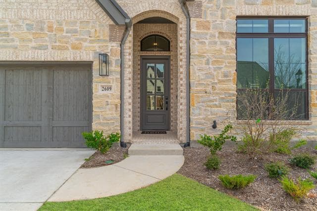 Building Photo - 2609 Native Dancer Ct