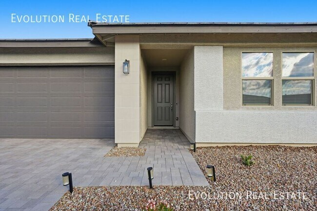 Building Photo - 5532 W Coplen Farms Rd