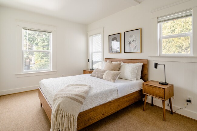 Building Photo - 4065 N Mississippi Ave