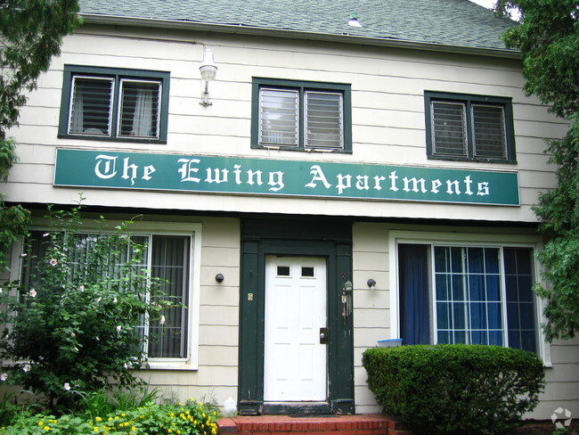 Building Photo - The Ewing Apartments