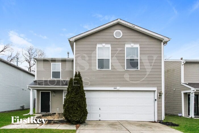Primary Photo - 1911 Dutch Elm Dr