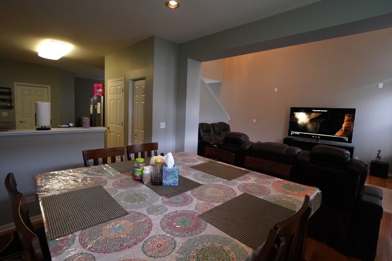 Building Photo - 863 Havenshire Rd