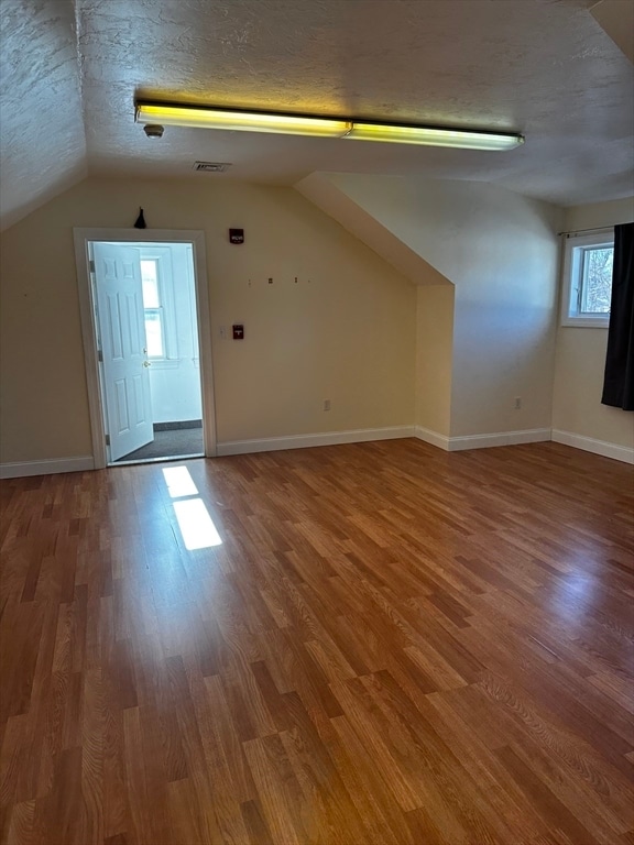 Building Photo - 144 E Main St