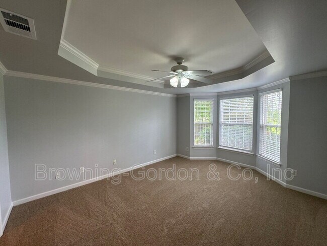 Building Photo - 212 Claybrook Ln