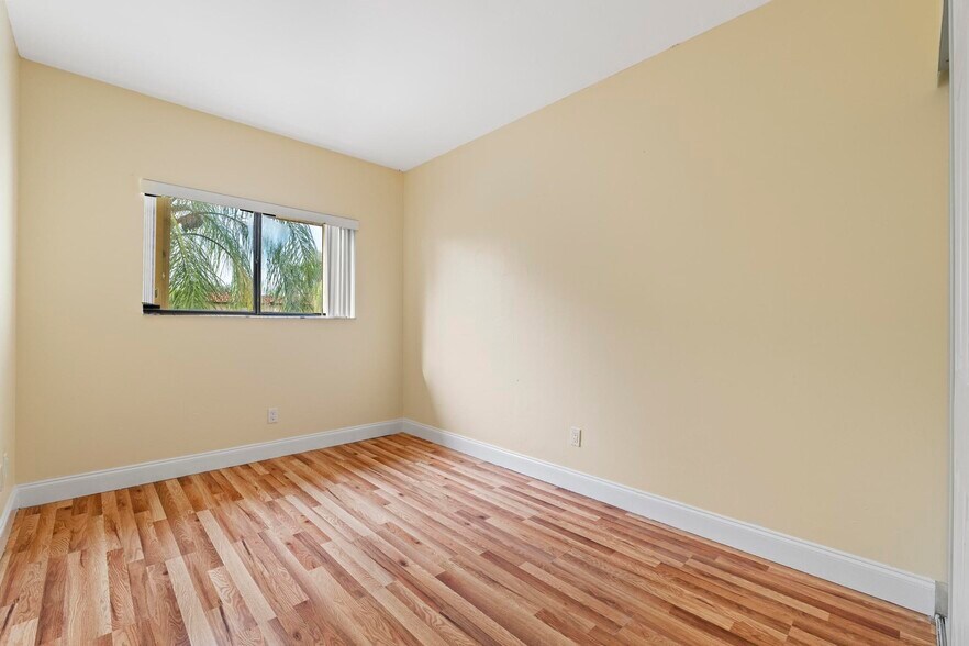 Building Photo - 4651 NW 90th Ave