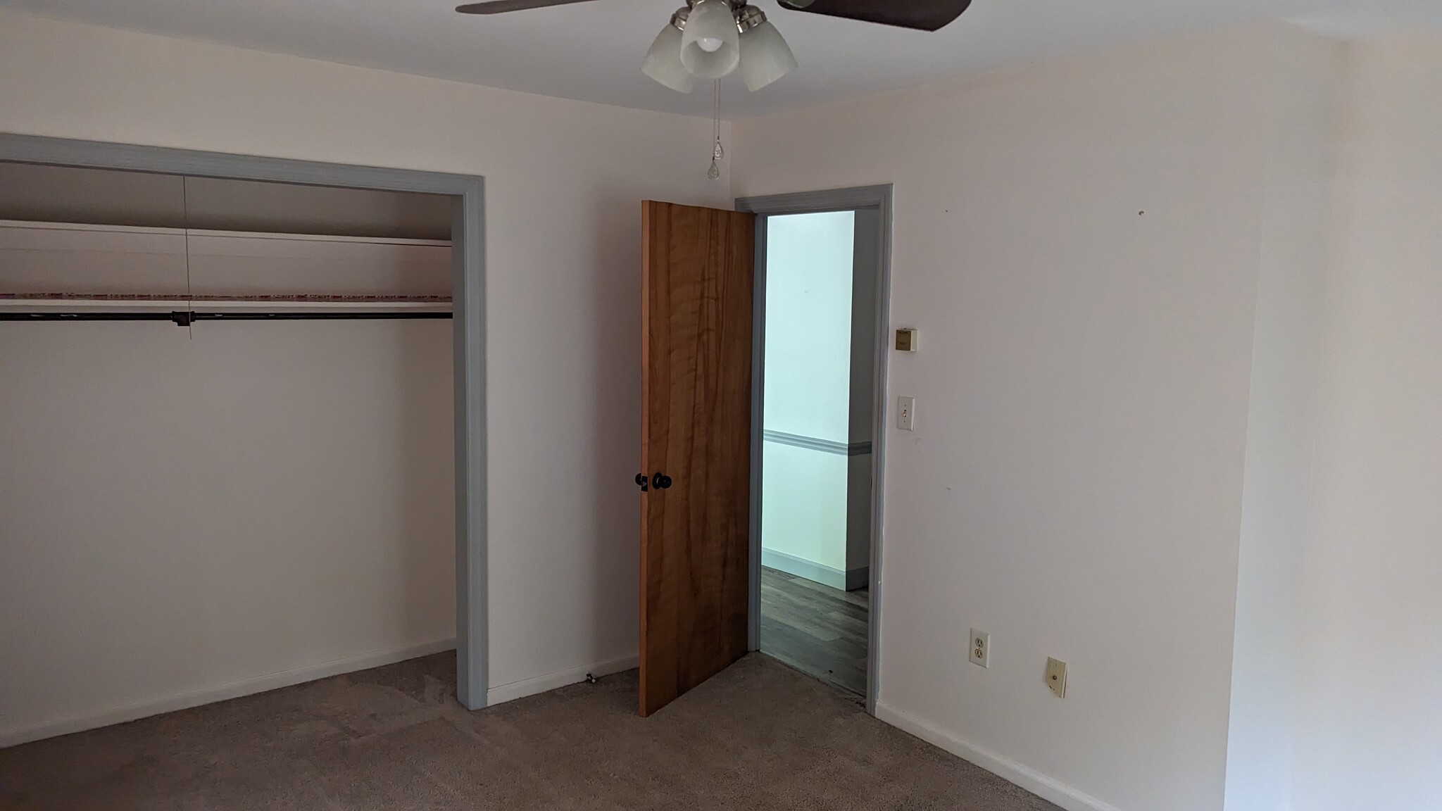 Building Photo - 907 Colegate Dr