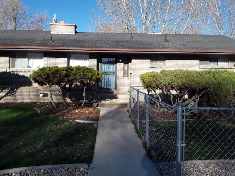Building Photo - 790 S 400 E