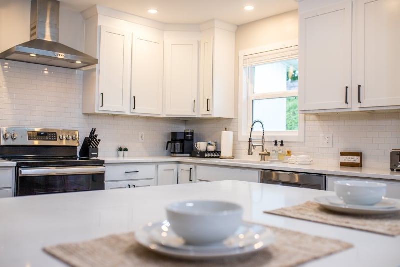 Building Photo - 271 S 3rd Ave