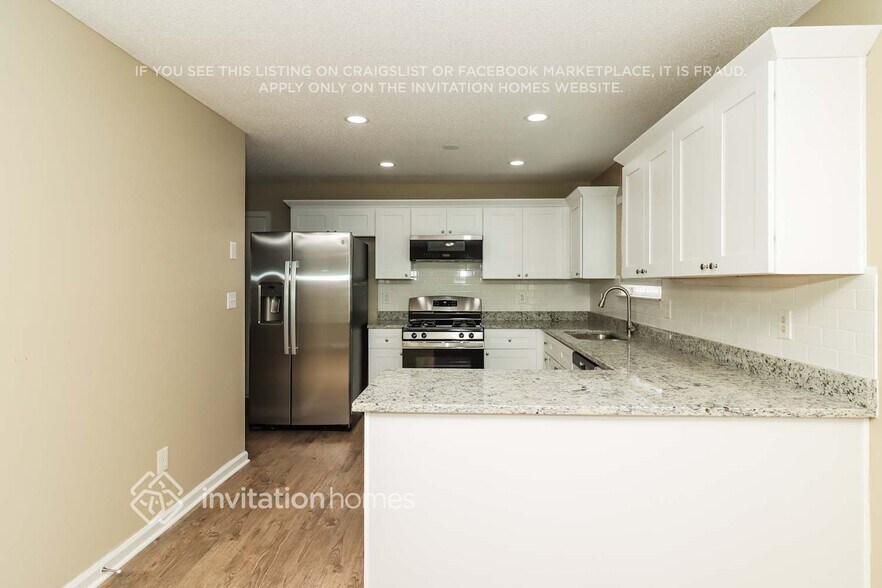 Building Photo - 6058 Pavestone Dr SW