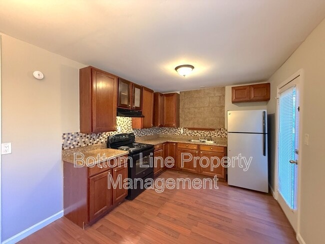 Building Photo - 2719 Thornton Rd