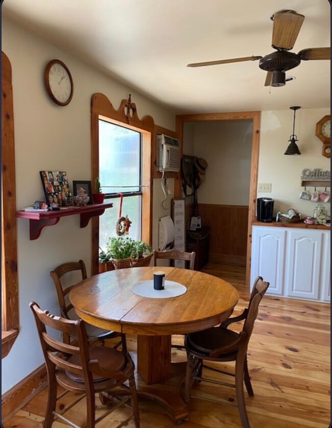 Building Photo - 650 Bluff Ridge Ct