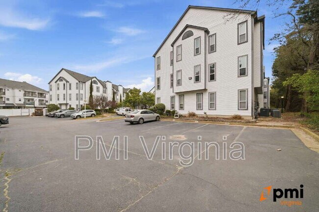 Building Photo - 3209 Jade Ct