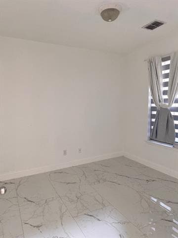 Building Photo - 1060 Valley Vista Dr