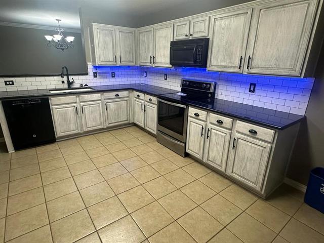 Building Photo - 7601 Indigo Ridge Dr