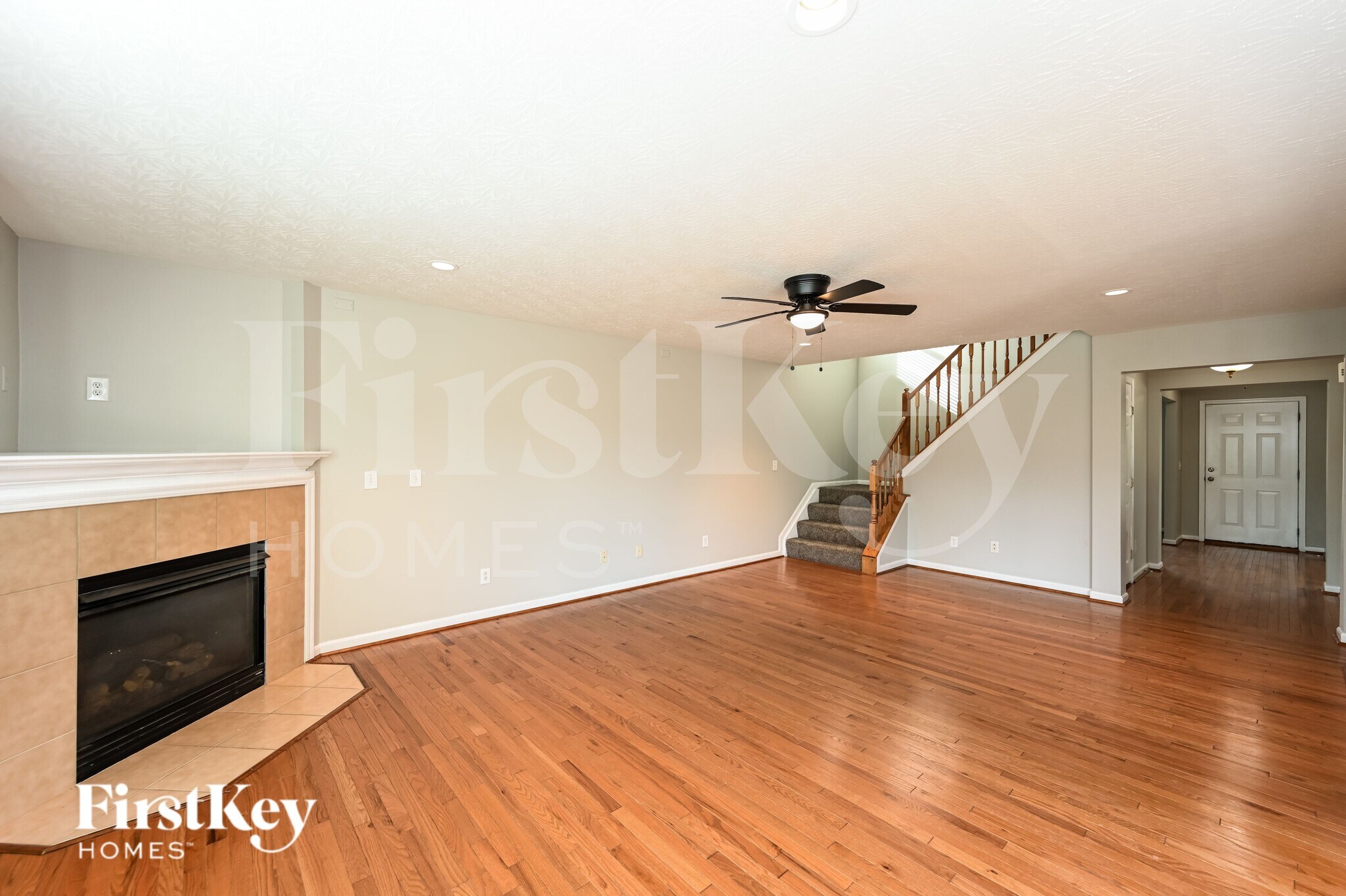 Building Photo - 2125 Picketside Dr
