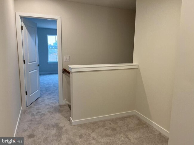 Building Photo - 9A Ford St