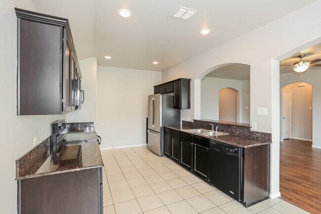 Building Photo - 9132 Abaco Way