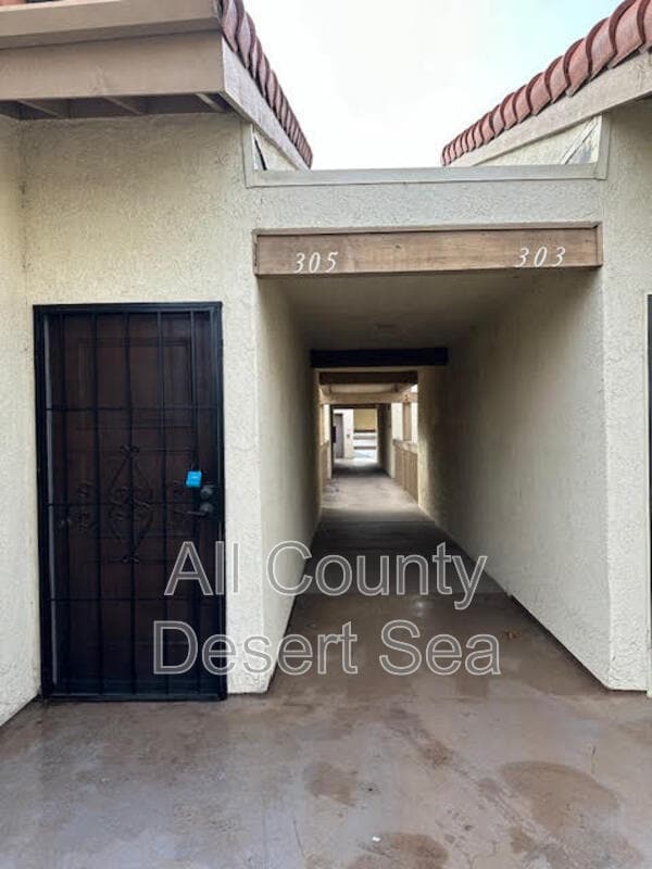 Building Photo - 16542 Blackbeard Ln