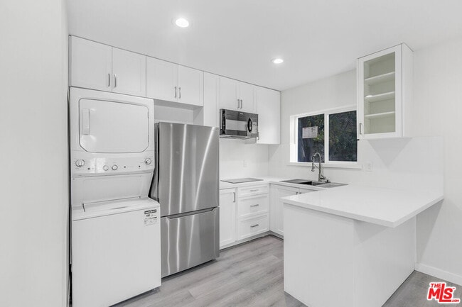 Building Photo - 22305 Gilmore St