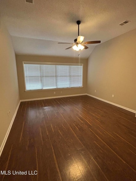 Building Photo - 1705 Cedar Lake Cove