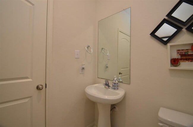 Building Photo - 2164 Mule Ridge Dr