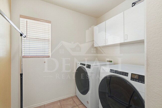 Building Photo - 11319 W Madisen Ellise Dr