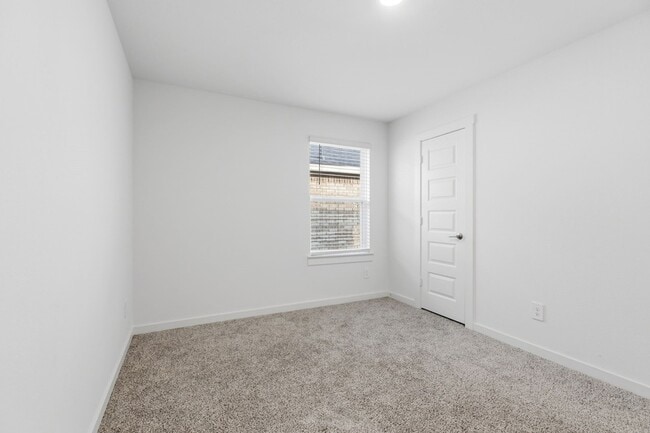 Building Photo - 31514 Avebury Lake Ln