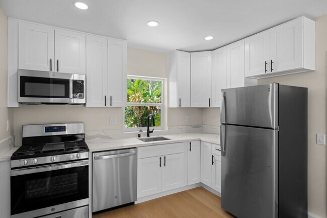 Building Photo - Brand New 1BR/1BA Home Near SDSU – Designer Kitchen, In-Unit Laundry, Private Patio, and Modern F...