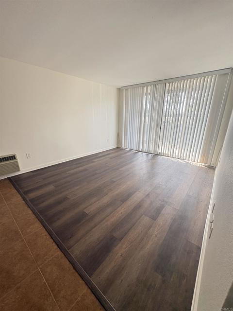 Building Photo - 1350 N Escondido Blvd