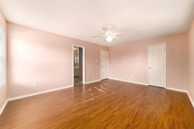 Building Photo - 2707 Youpon Lake Ct