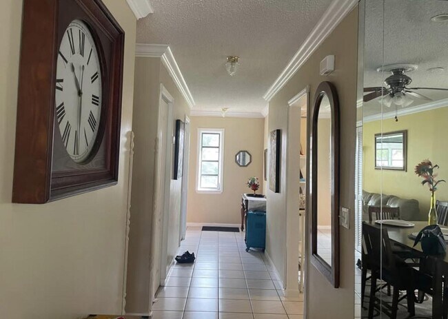 Building Photo - 21218 Lago Cir