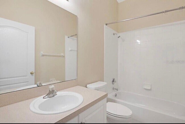 Building Photo - 1009 Tuscan Hills Blvd