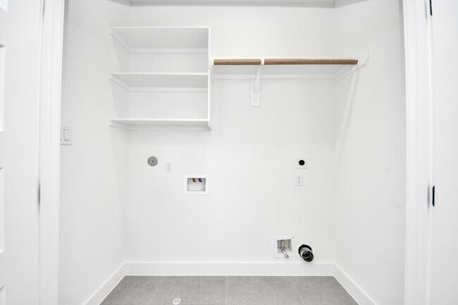 Building Photo - 1816 West St