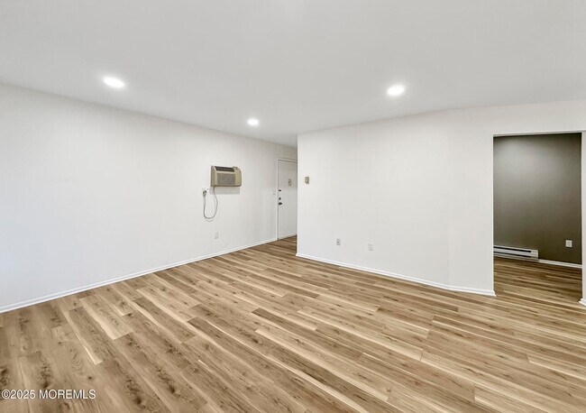 Building Photo - 161 Cross Slope Ct