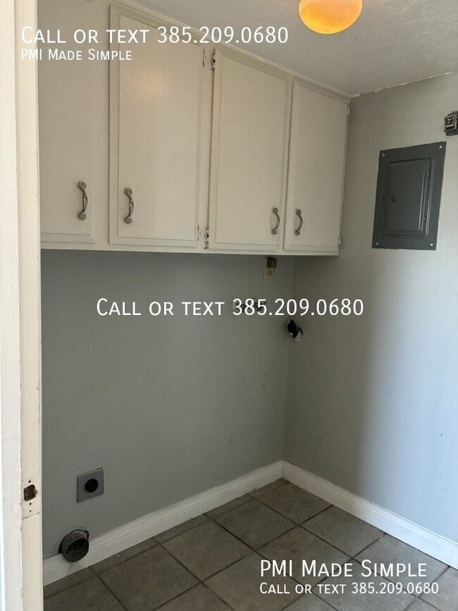 Building Photo - 690 N 600 E