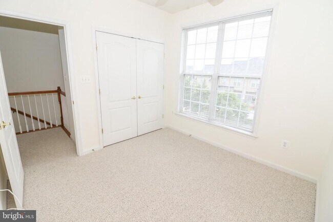 Building Photo - 12180 Abington Hall Pl
