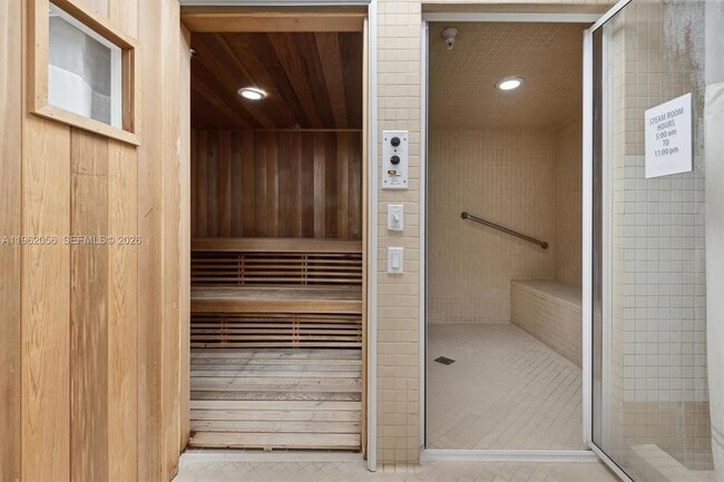 Building Photo - 6051 N Ocean Dr