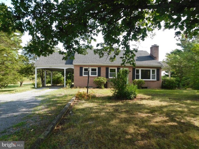 Building Photo - 2251 Senseny Rd
