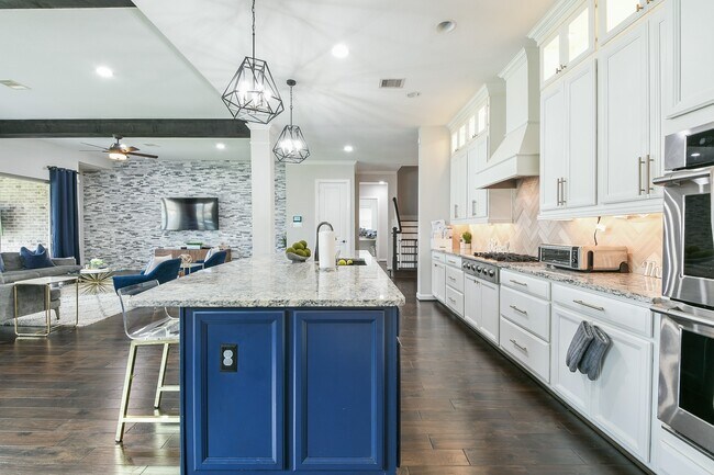 Building Photo - 10215 Palmour Pass