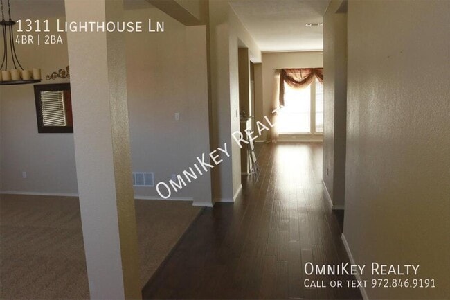 Building Photo - 1311 Lighthouse Ln